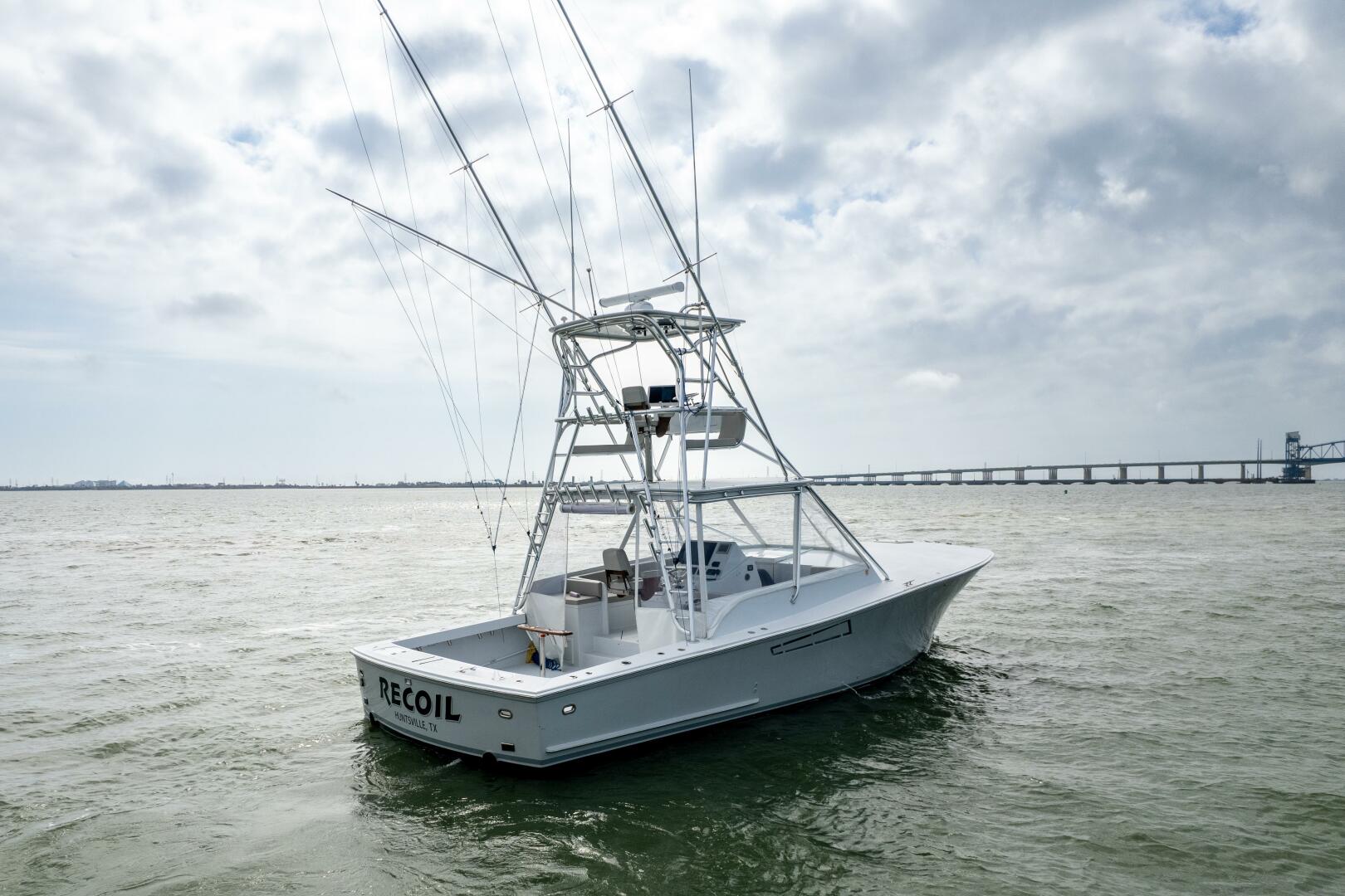 Slide: The Image of 1993 Eagle 42 Custom Carolina Spooled-Up - 6