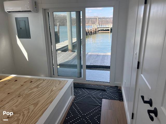 Slide: The Image of East Coast Houseboats Freedom 40 2024 - 15192704