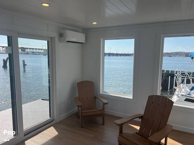 Slide: The Image of East Coast Houseboats Freedom 40 2024 - 15192751