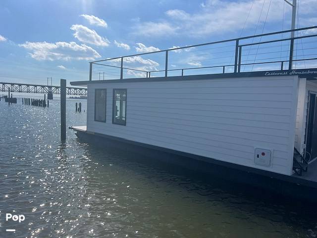 Slide: The Image of East Coast Houseboats Freedom 40 2024 - 15192686