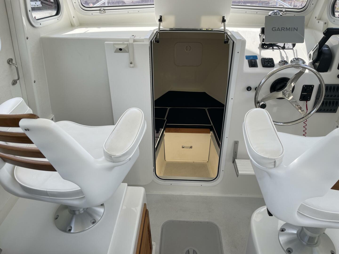 Slide: The Image of Eastern 22 2024 - 5601076