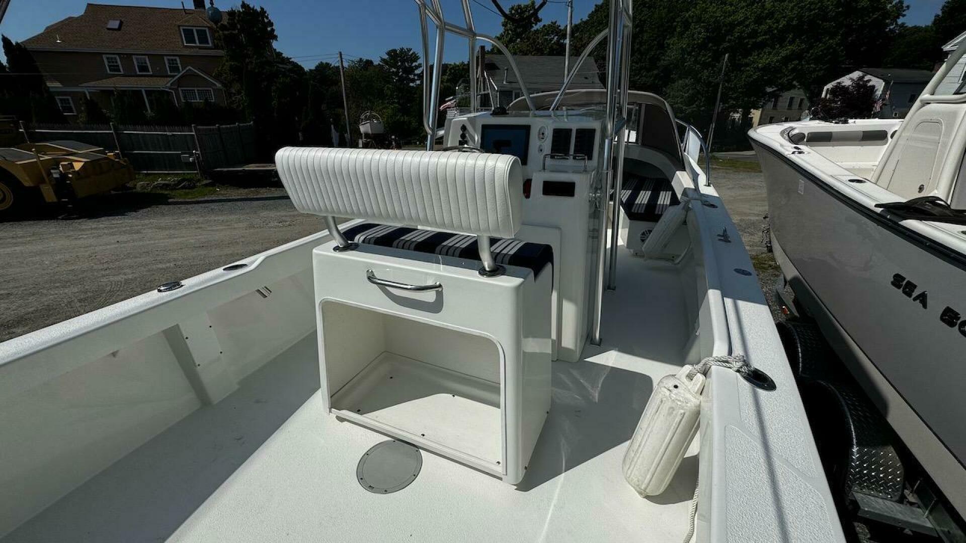 Slide: The Image of Eastern 248 Center Console 2021 - 4624458