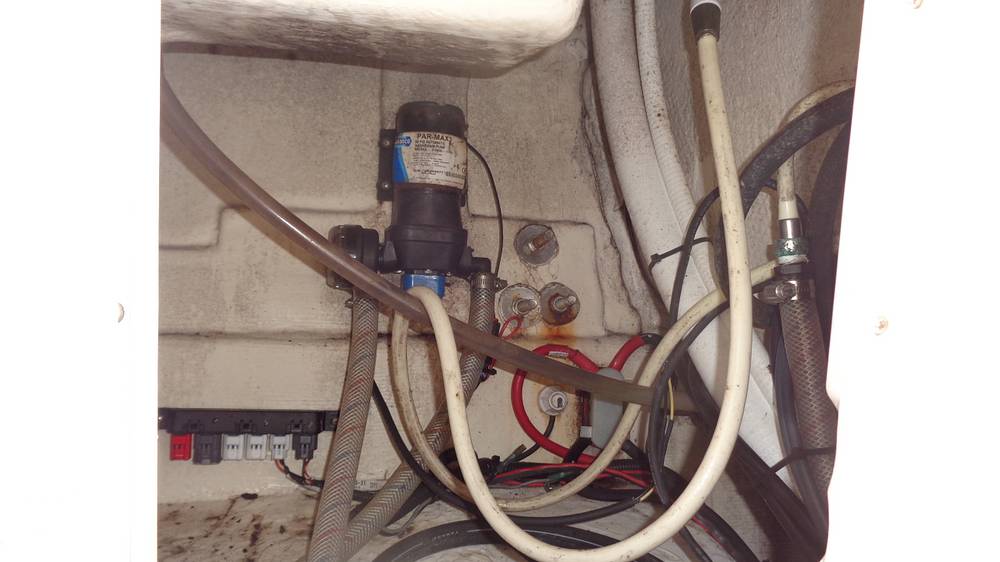 Slide: The Image of Edgewater 228 CC 2007 - 15651610