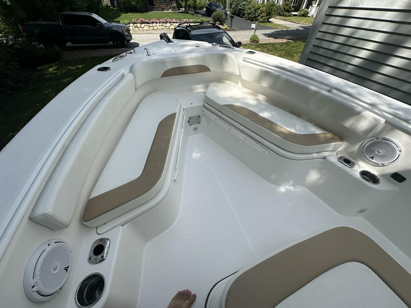 Slide: The Image of Edgewater 230CC 2019 - 5435816