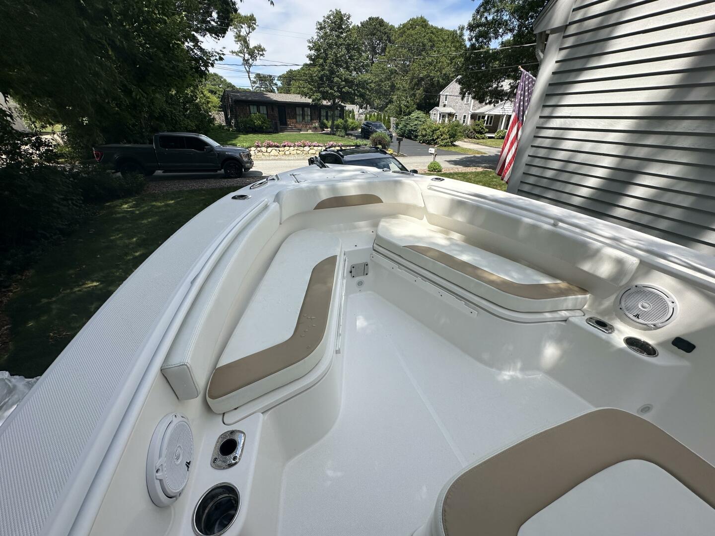 Slide: The Image of Edgewater 230CC 2019 - 5435815