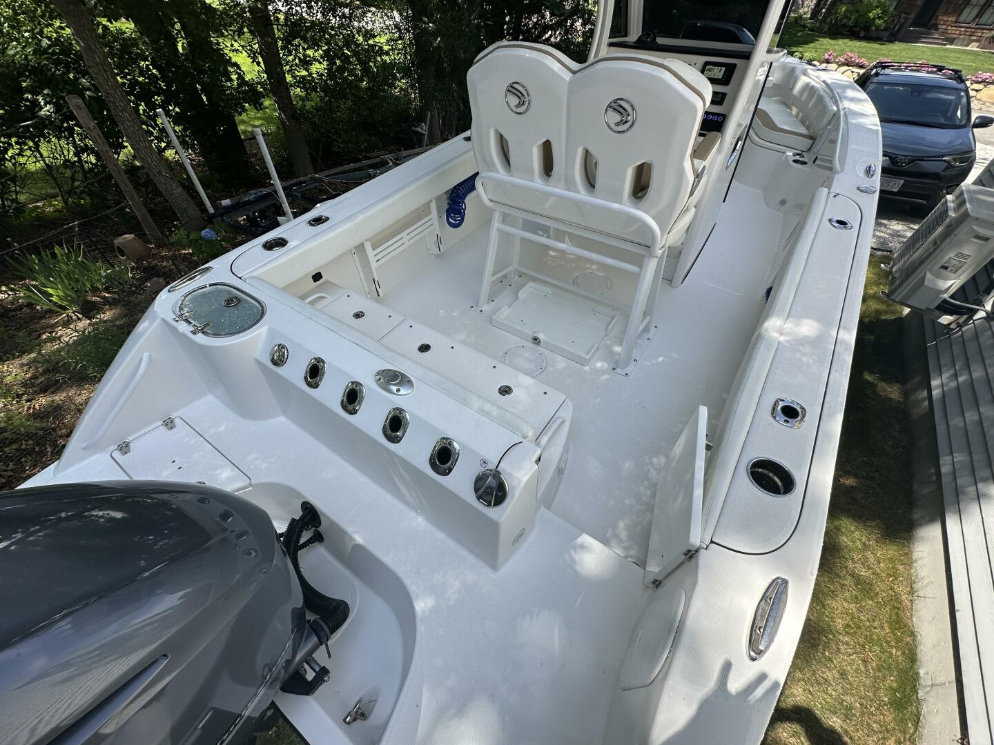 Slide: The Image of Edgewater 230CC 2019 - 5435847