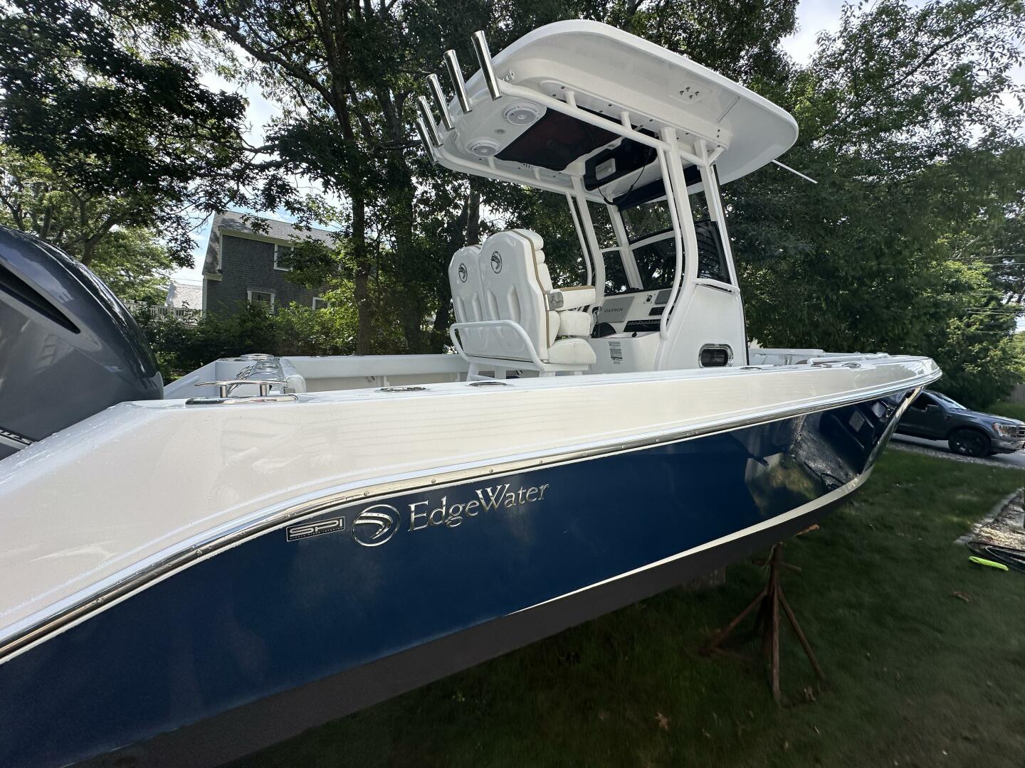 Slide: The Image of Edgewater 230CC 2019 - 5435851