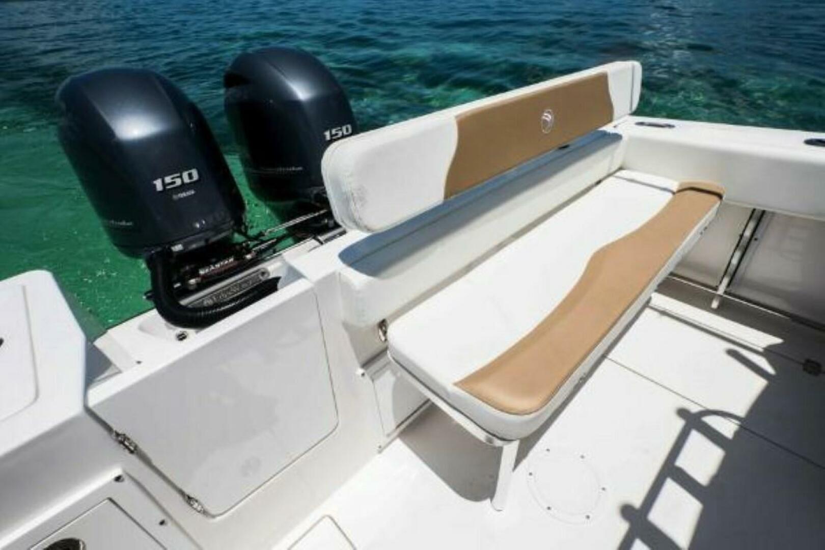 Slide: The Image of Edgewater 245CC 2025 - 4655093