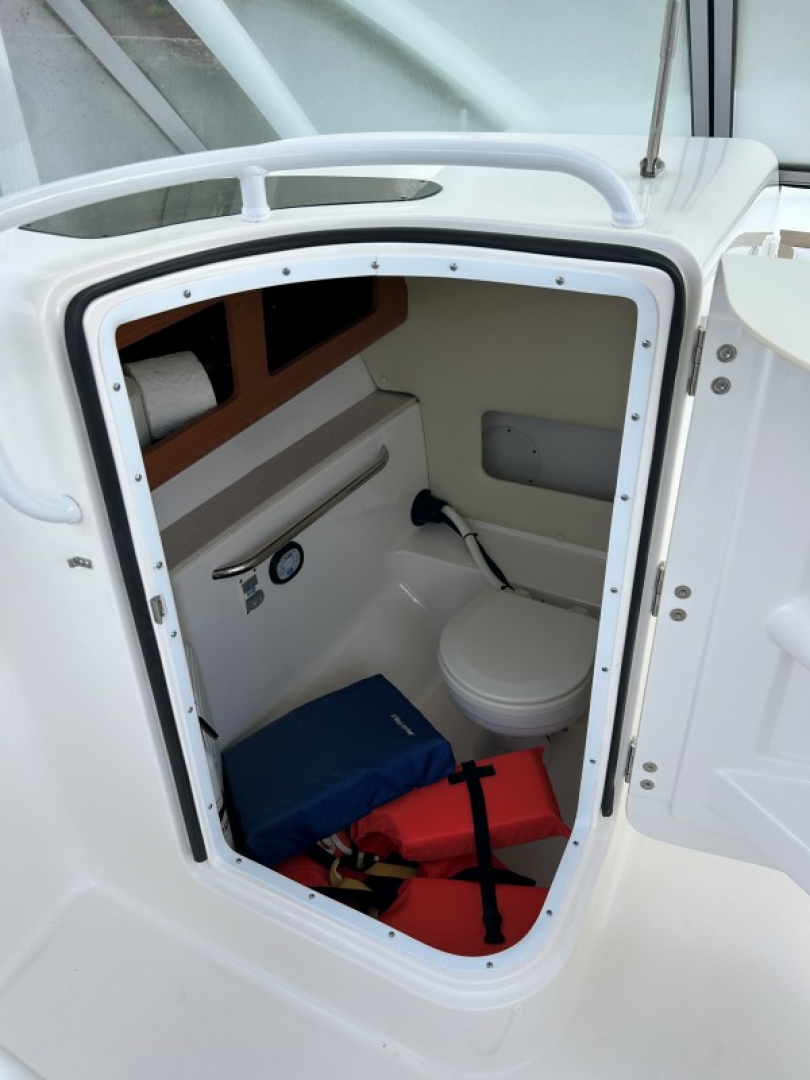 Slide: The Image of Used Power Monohull for sale 2015 EDGEWATER 245 CX - NO NAME - 5260326