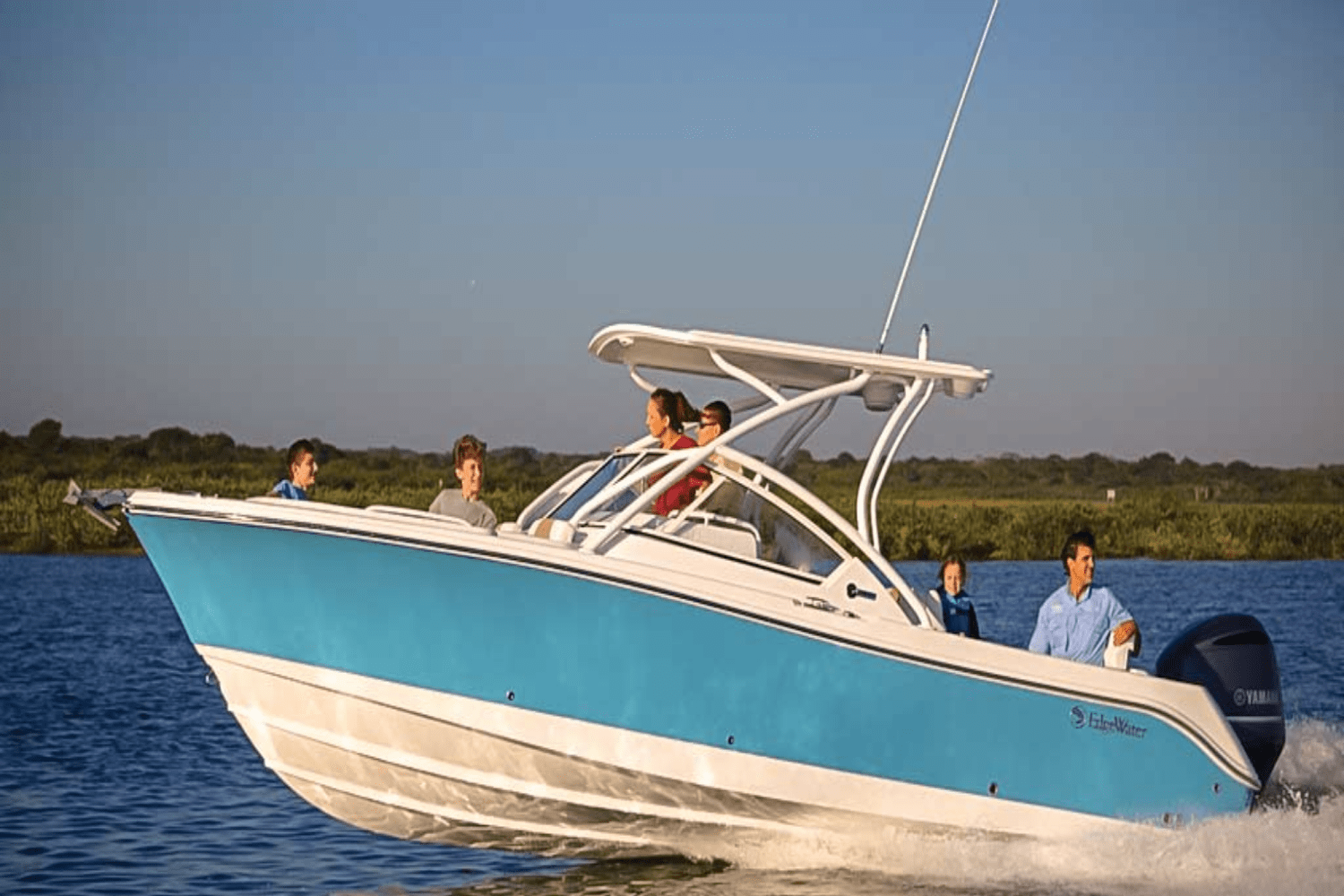Slide: The Image of EdgeWater 248CX 2024 - 0
