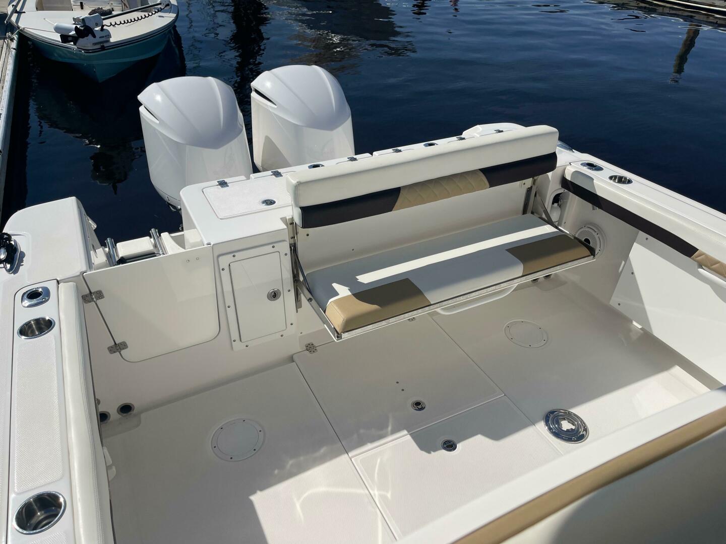 Slide: The Image of Edgewater 280 CX 2021 - 4985273