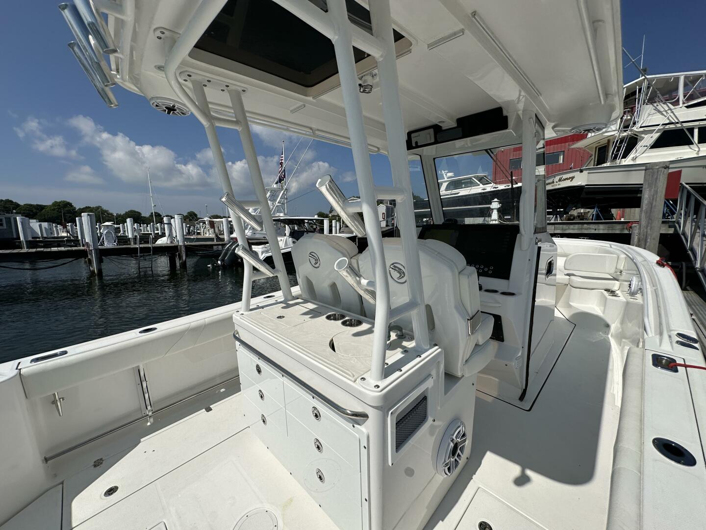 Slide: The Image of Edgewater 285 CC 2023 - 5513318