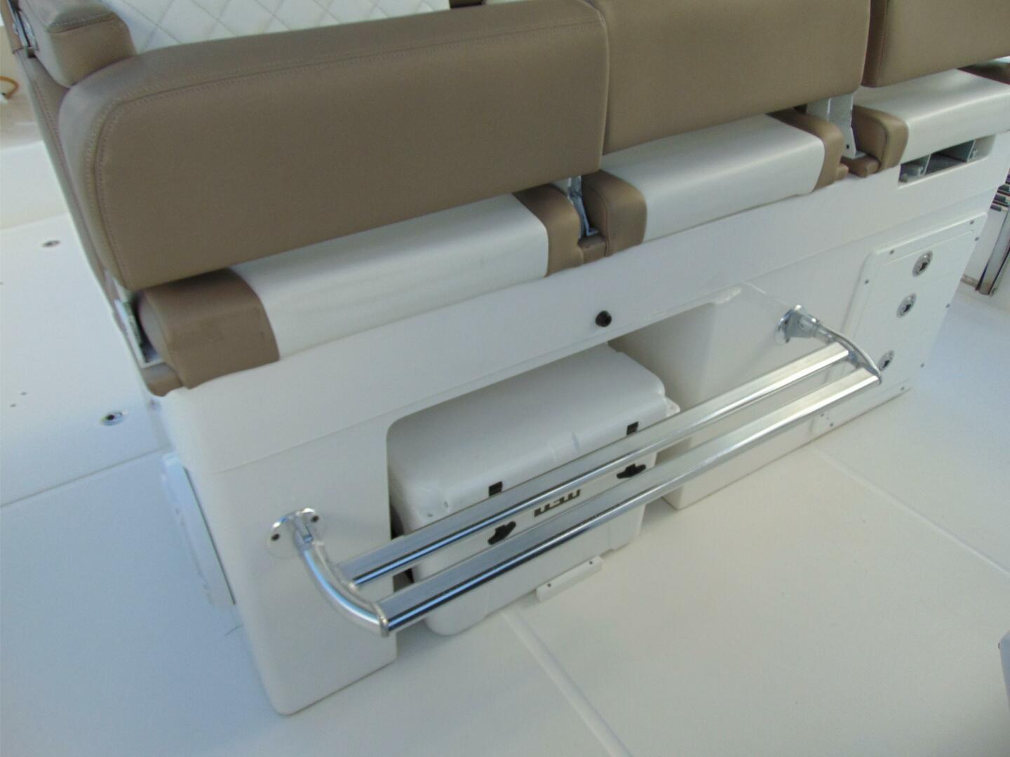 Slide: The Image of Edgewater 368 CC 2016 - 4923318