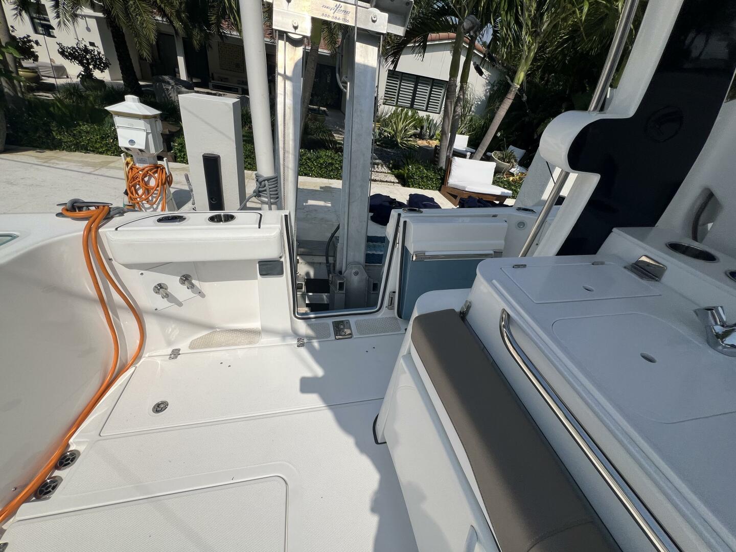 Slide: The Image of Edgewater 37 Wild Luck- Hull 2020 Edgewater 37 Wild Luck - 4368309