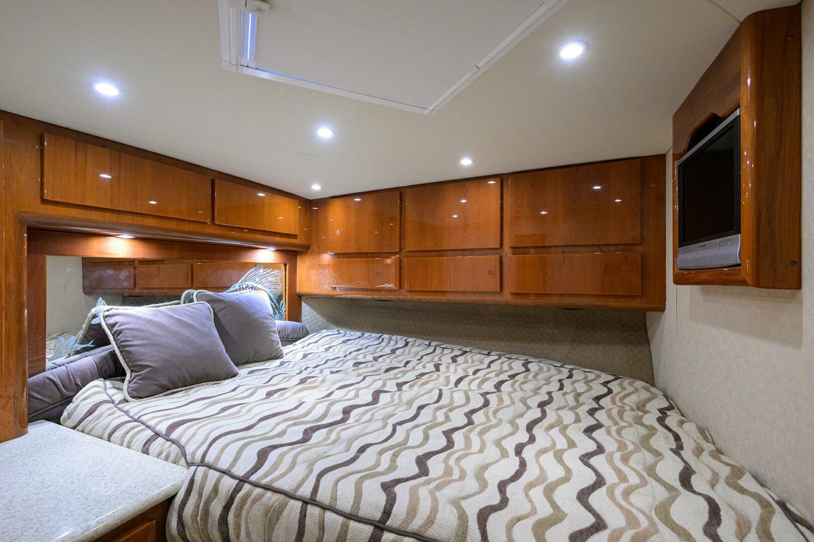 Slide: The Image of Forward Stateroom - 5295067