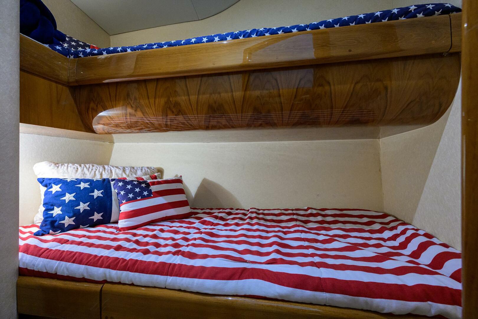 Slide: The Image of Guest Stateroom - 5295072