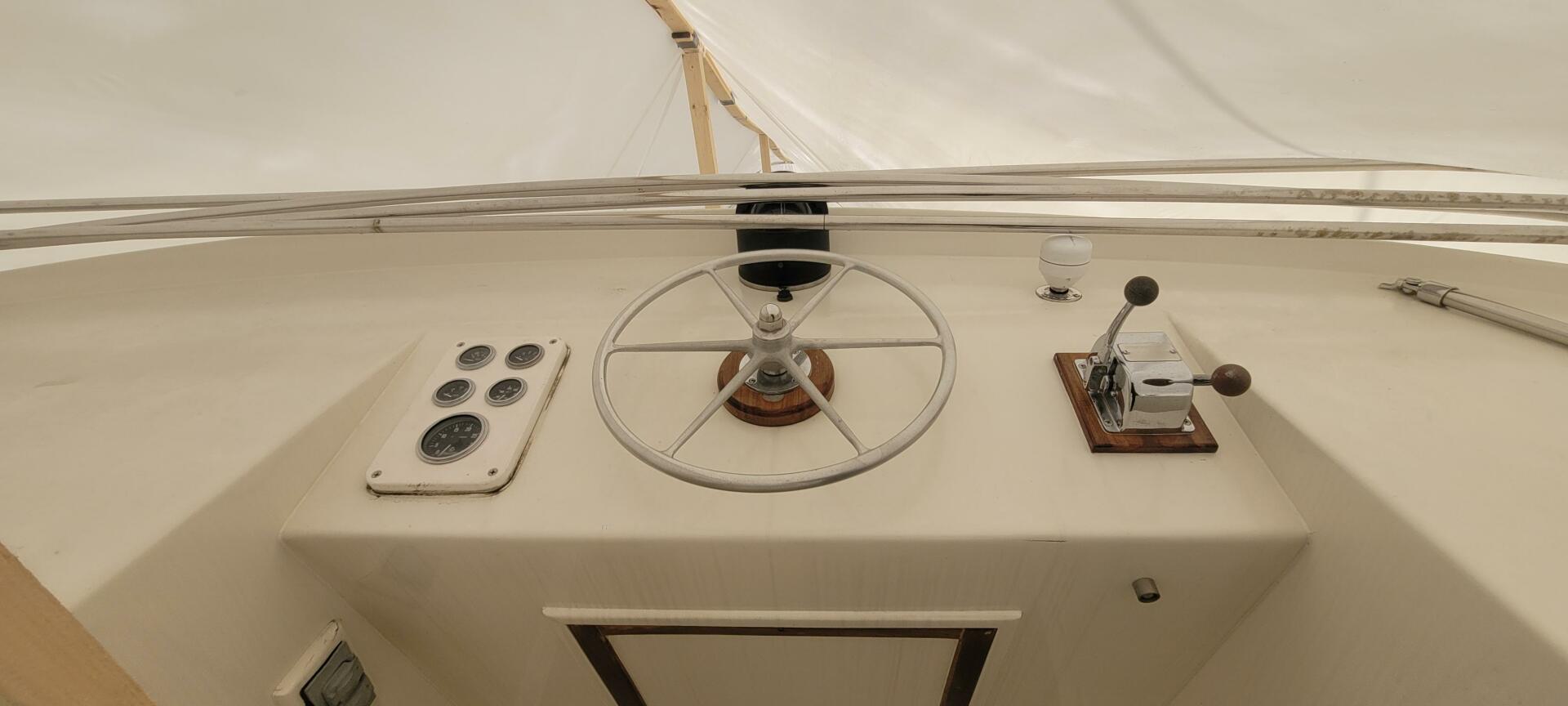 Slide: The Image of Eldredge McInnis Offshore Trawler 1977 - 4255448