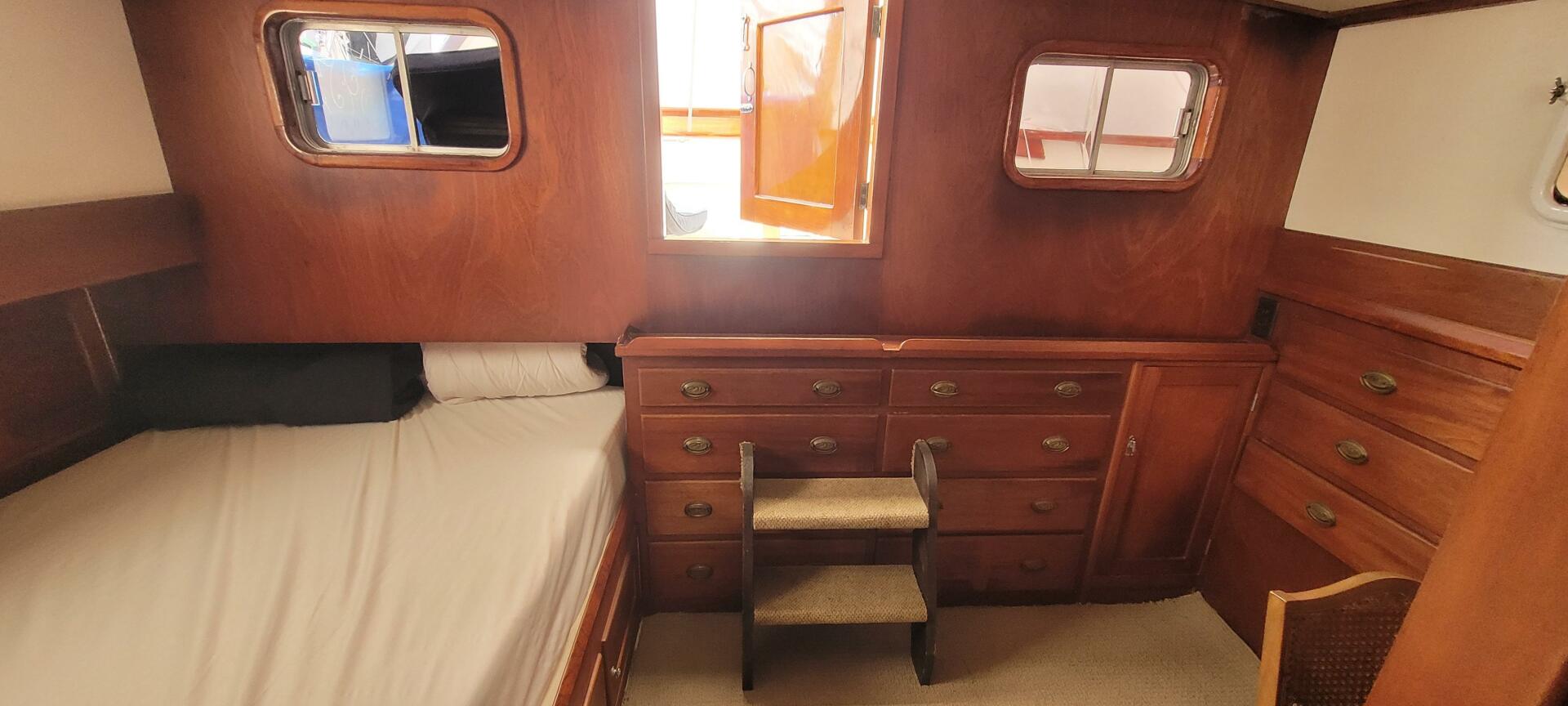 Slide: The Image of Eldredge McInnis Offshore Trawler 1977 - 4255453