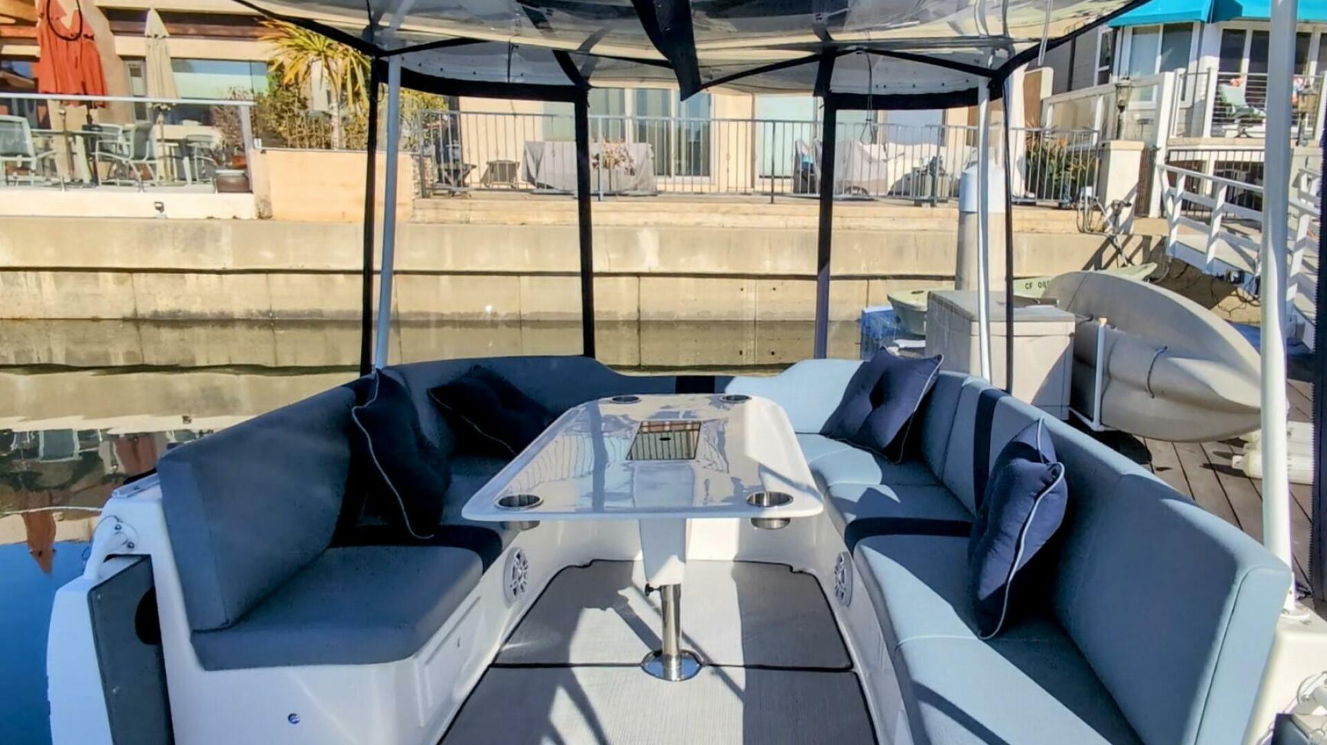 Slide: The Image of seating area - 4902824