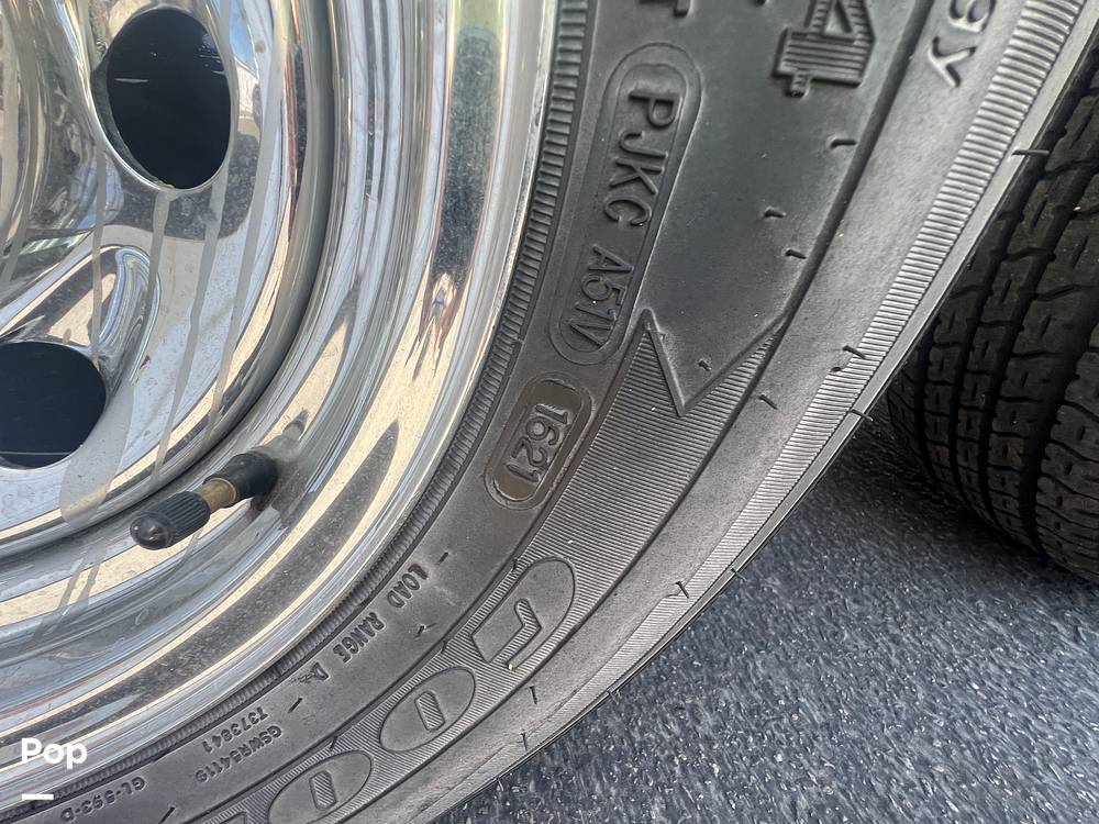 Slide: The Image of DOT-1621 - 15468406