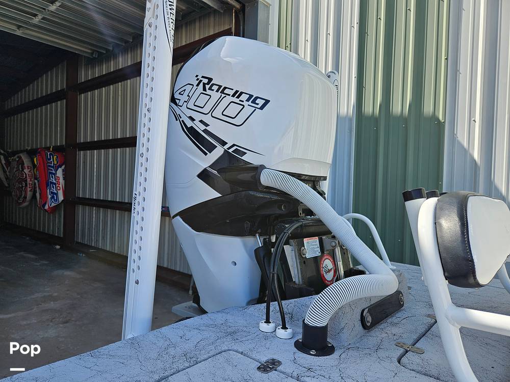 Slide: The Image of 400R Engine - 14510720