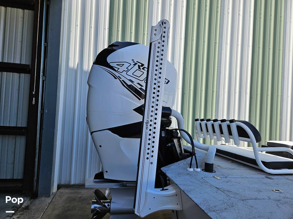 Slide: The Image of 400R Engine/power Pole - 14510721