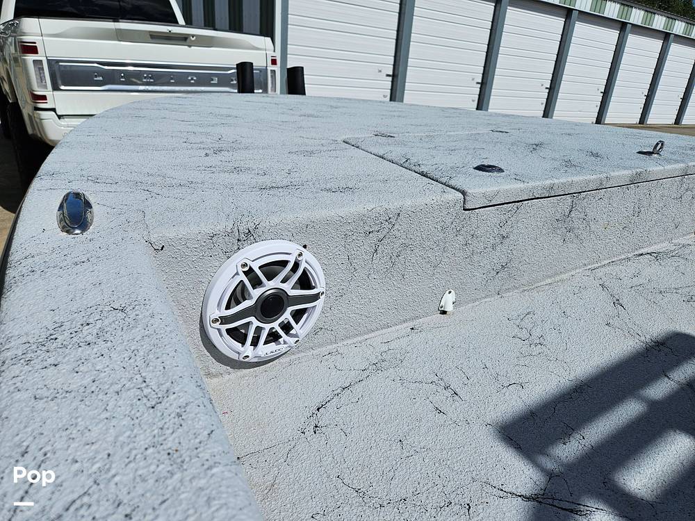 Slide: The Image of Front Bow/speaker - 14510747