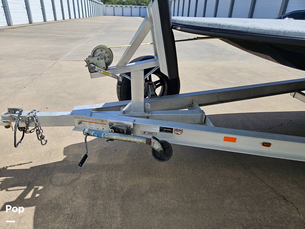 Slide: The Image of Trailer Hitch/wench - 14510751