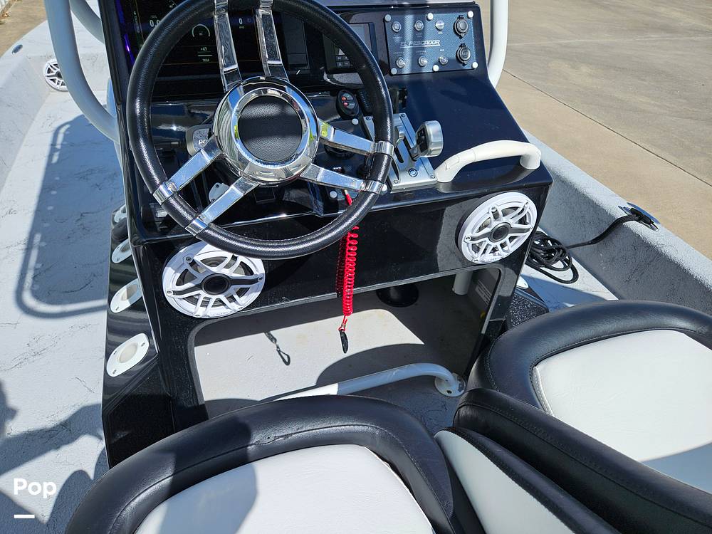 Slide: The Image of Steering Wheel/speakers - 14510766