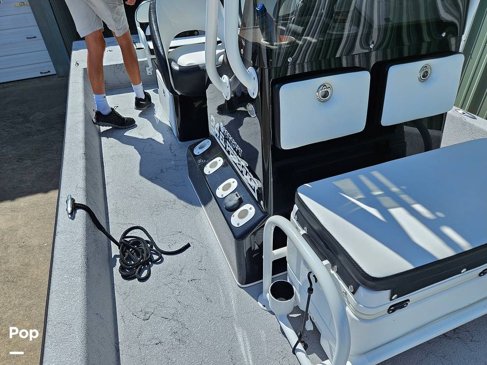 Slide: The Image of Control Center - 14510773