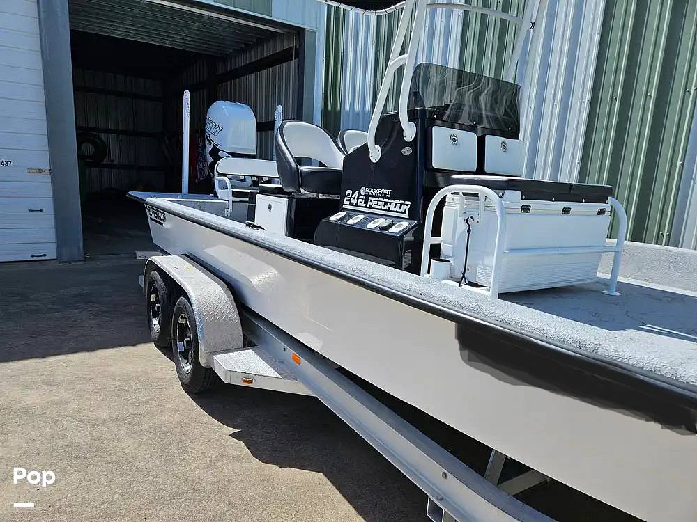 Slide: The Image of Center Console W/storage - 14512094