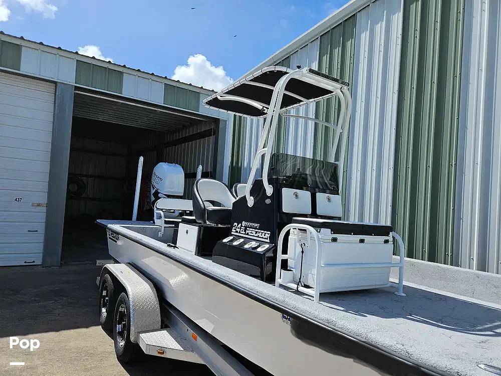 Slide: The Image of Center Console W/storage - 14512102