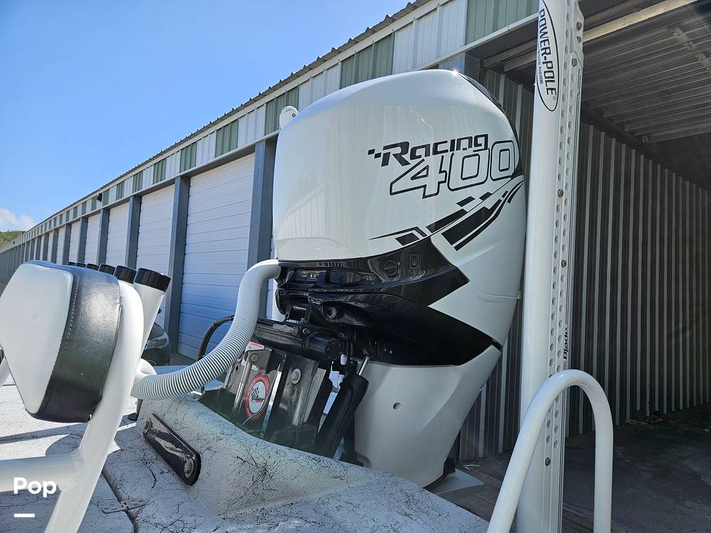 Slide: The Image of 400R Engine - 14510733