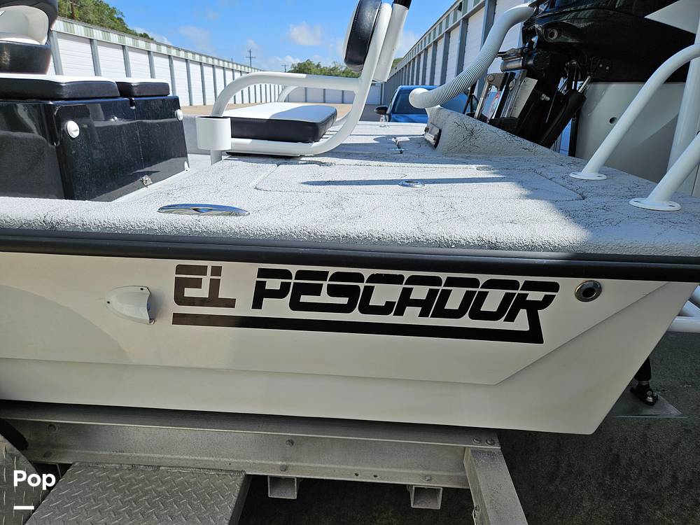 Slide: The Image of Port Side Rear - 14510757