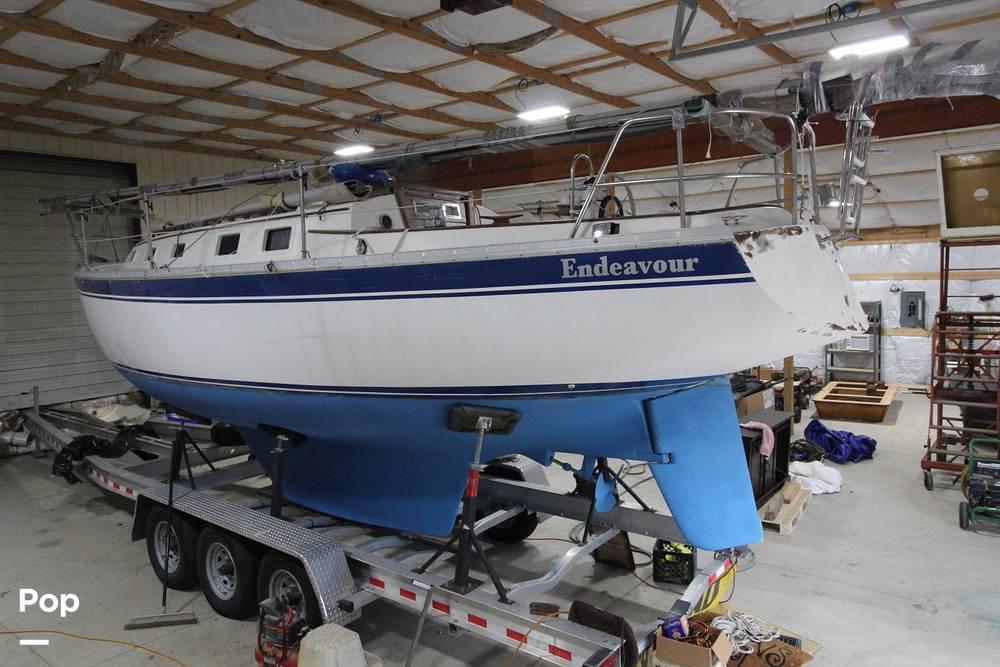 Slide: The Image of 1982 Endeavour 32 for sale in Camden, OH - 3