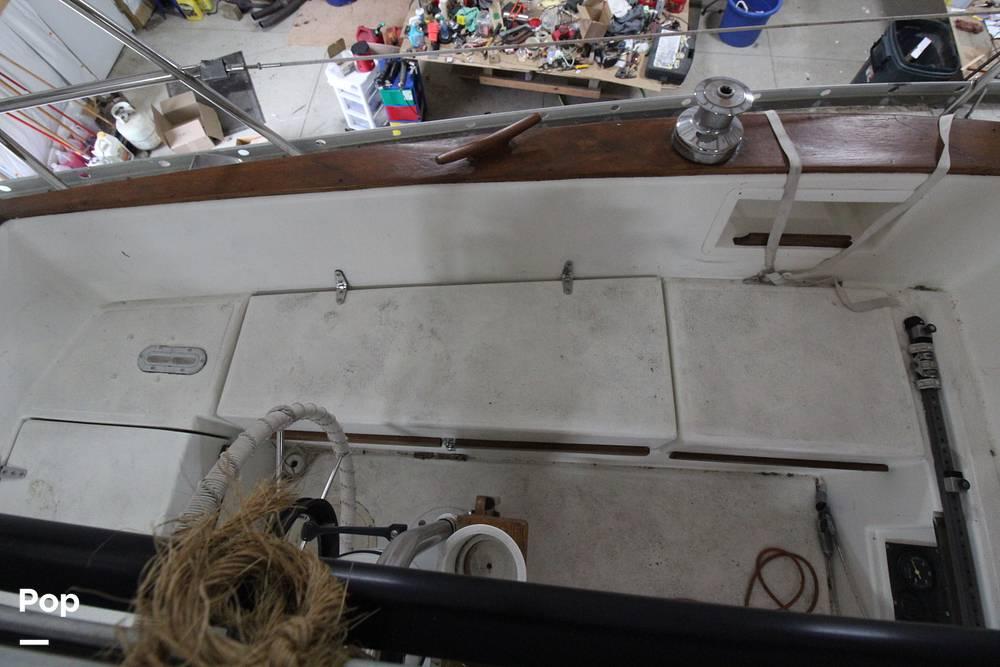 Slide: The Image of 1982 Endeavour 32 for sale in Camden, OH - 71