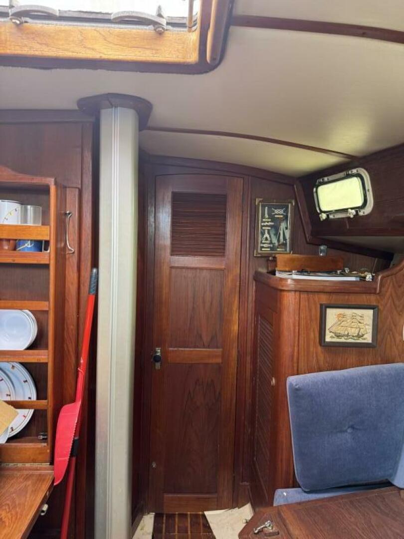 Slide: The Image of Endeavour 33 1984 - 5220056