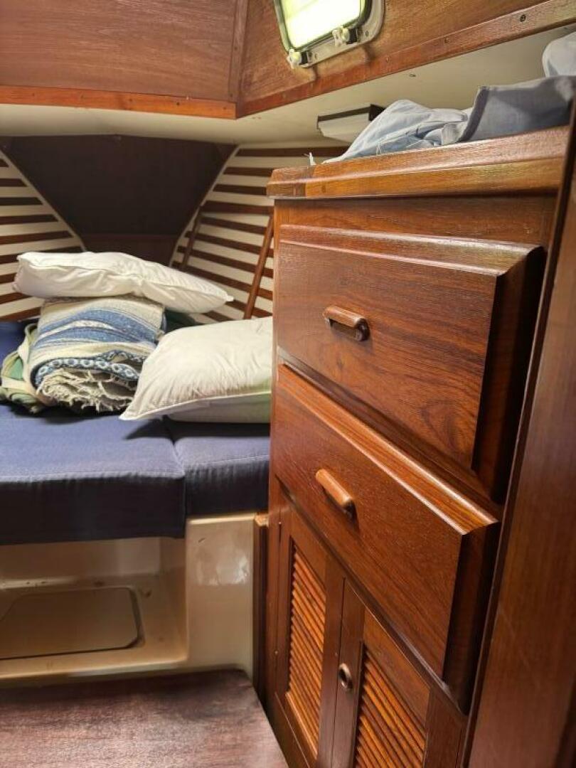 Slide: The Image of Endeavour 33 1984 - 5220059