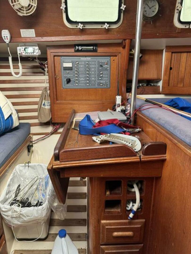 Slide: The Image of Endeavour 33 1984 - 5220063