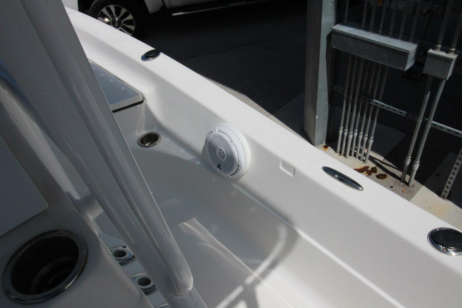 Slide: The Image of Epic 22 Sport Console 2015 - 5598973