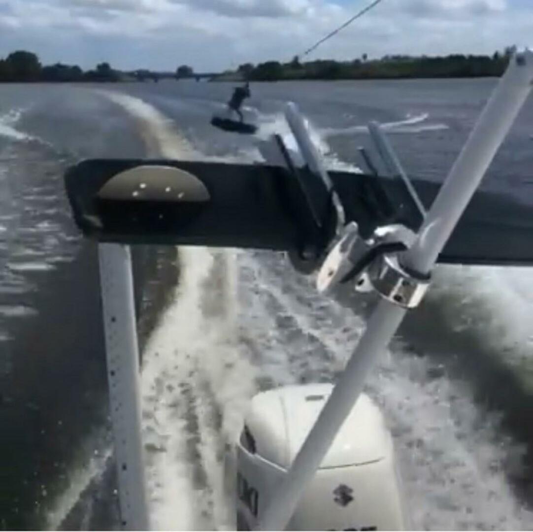 Slide: The Image of Epic 22 Sport Console 2015 - 5599000