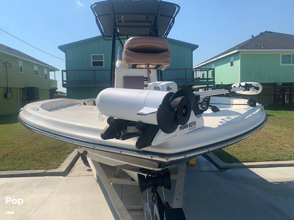 Slide: The Image of Epic 24 Bay 2019 - 15424356