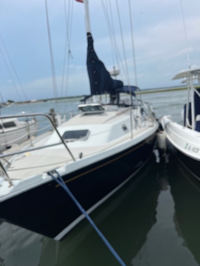 Slide: The Image of Used Sail Monohull for sale 1990 Ericson 32-300 - GLORIA'S SONG - 4853663