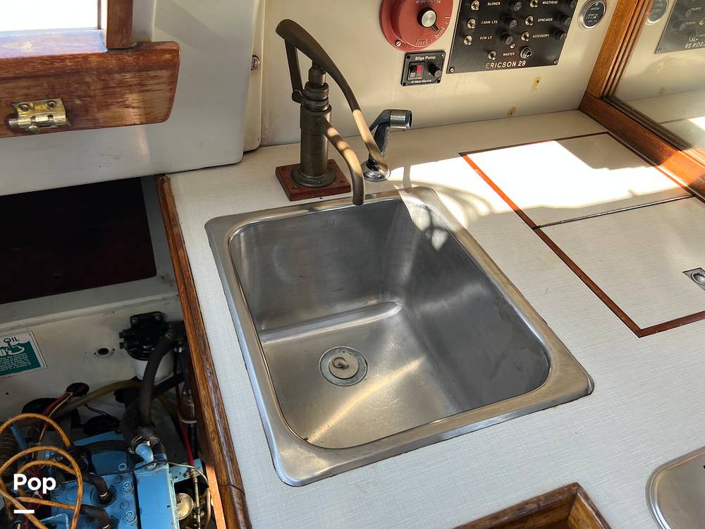 Slide: The Image of Ericson Yachts 29 1973 - 10434027
