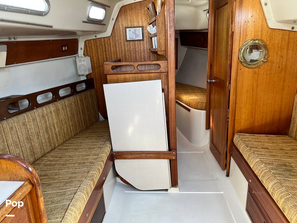 Slide: The Image of Ericson Yachts 29 1973 - 10434118