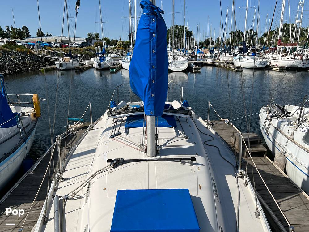 Slide: The Image of Ericson Yachts 29 1973 - 10434159