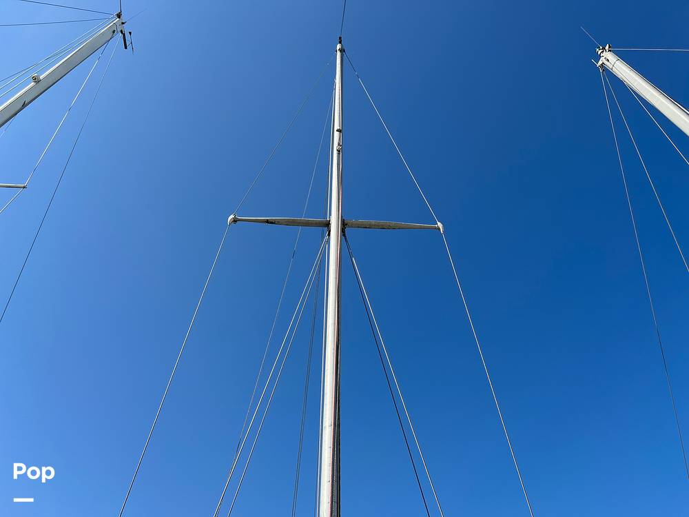 Slide: The Image of Ericson Yachts 29 1973 - 10434162