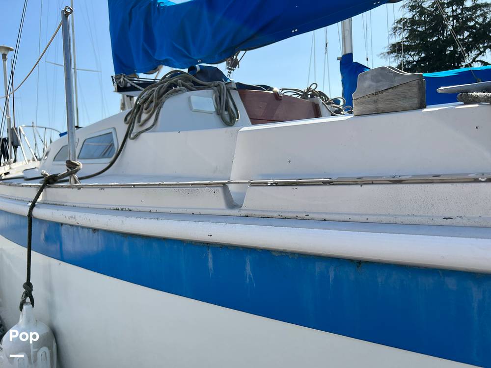 Slide: The Image of Ericson Yachts 29 1973 - 10434180