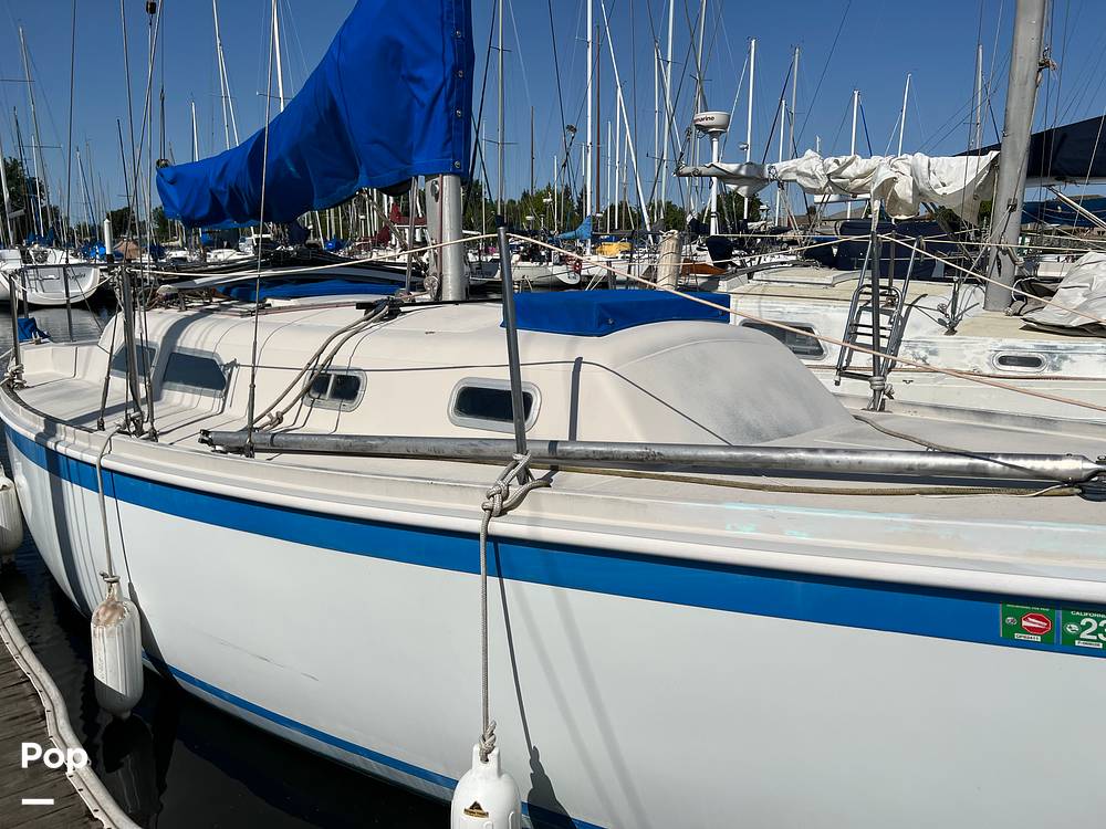Slide: The Image of Ericson Yachts 29 1973 - 10434198