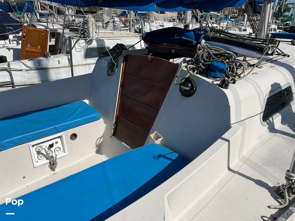 Slide: The Image of Ericson Yachts 29 1973 - 10434204